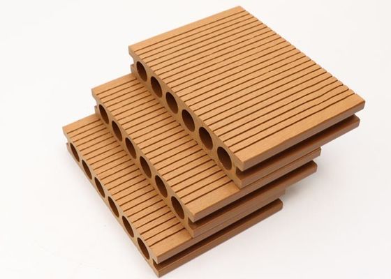 Co Extrusion Engineered Floor Anti Slip WPC Composite Deck WPC Outdoor