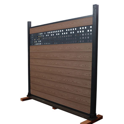 1.8 متر x 1.8 متر Wpc Fence Panels Embossed Co - Extrusion Outdoor Home Boards