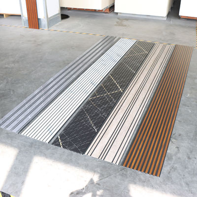 پانل سقف پی وی سی دکوراسیون منزل مدرن به عنوان تخته دیوار، پانل دیواری پی وی سی با بافت سه بعدی برای دیوار اتاق نشیمن و اتاق خواب