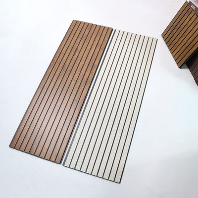 نصب آسان پنل دیواری PVC با سیستم کلیک ساده برای بازسازی منزل DIY