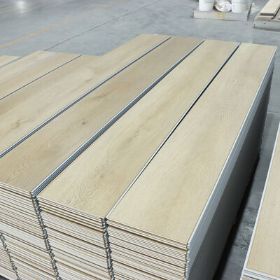 فرمالدهید E0 SPC کفپوش PVC با سنگ آهک مواد اولیه دوام عالی راه حل کفپوش برای کاربردهای تجاری و مسکونی