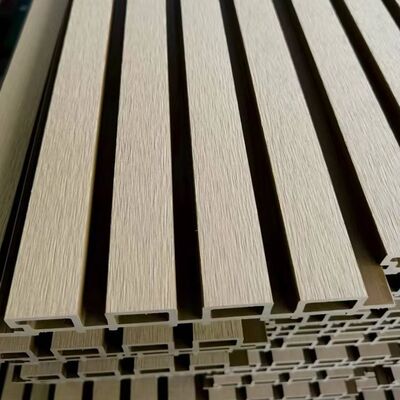 پانل های دیواری آکوستیک Pvc شیاردار 3 بعدی شیاردار توخالی تزئینات فضای باز