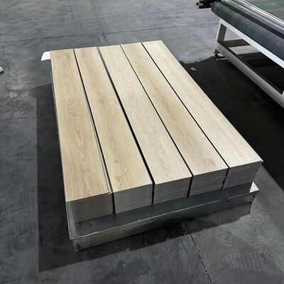 کفپوش لوکس وینیل پلانک Spc با کیفیت بالا کفپوش پیزو فلوتانت براق