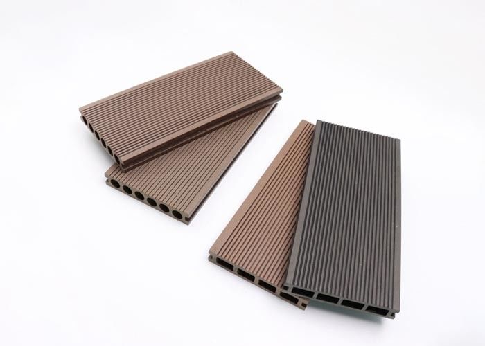 چوب پلاستیک کامپوزیت چوب پانل دیوار خارجی WPC Wall Cladding PE Co Extrusion