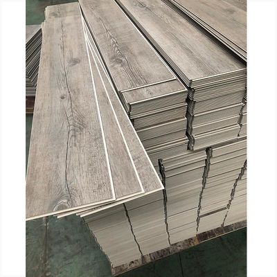 کفپوش SPC 5 میلی متری ضد آب 4 میلی متر SPC کاشی کف پلاستیکی کف کلیک کنید