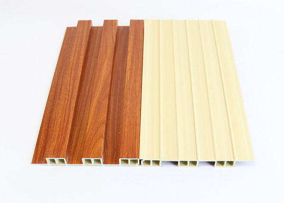 پانل دیواری دکوراتیو Wpc Fluted بافت چوبی 160 * 24 * 2900 میلی متر ضد آب