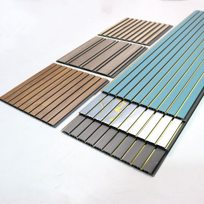 پانل دیواری PVC با طرح چوب، تخته دیواری تزئینی، مواد سازگار با محیط زیست برای اتاق خواب، اتاق نشیمن، دیوار پشت تلویزیون