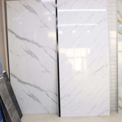 پنل های دوش ضد لغزشی با بافت ایمنی PVC برای طراحی حمام خانوادگی